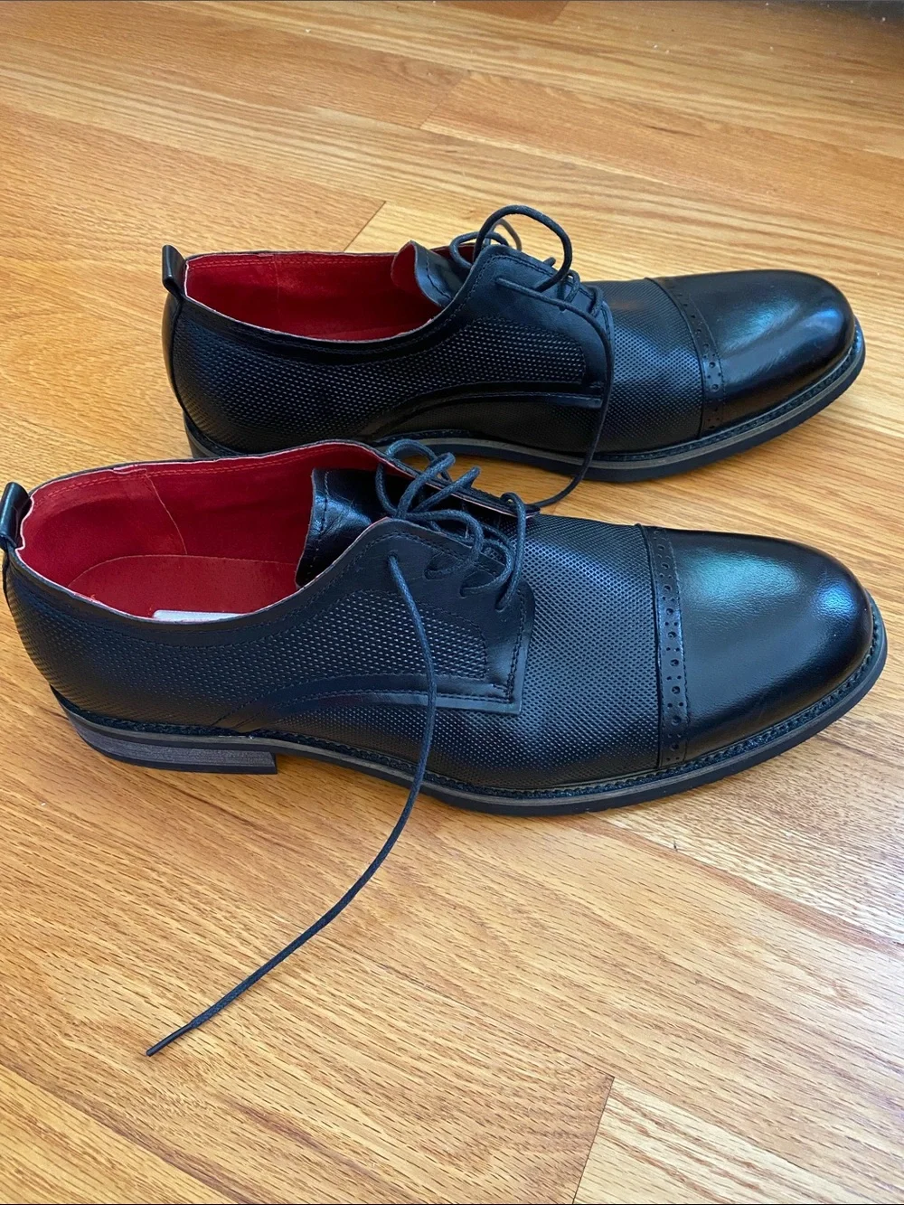 Steve Madden P-Lesko Black Leather Lace-Up Oxfords with Red Interior size 13